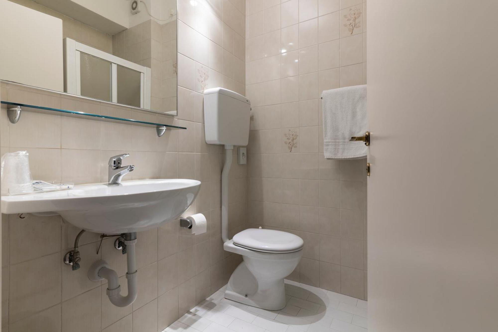 Hotel Miami Lido di Jesolo Szoba fotó