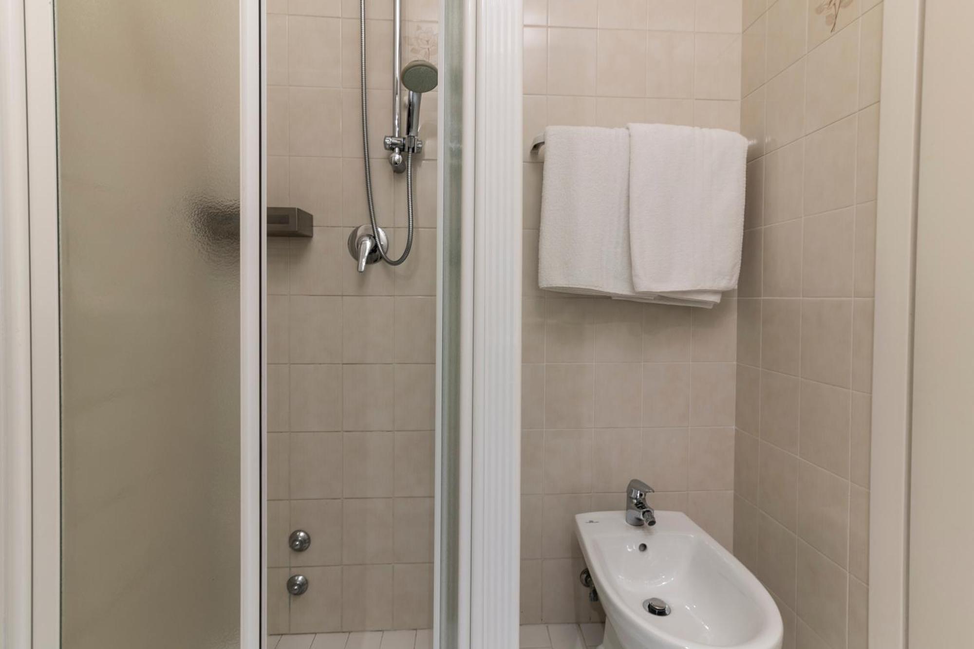 Hotel Miami Lido di Jesolo Szoba fotó